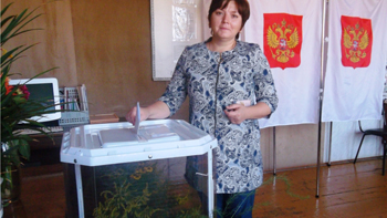 0933