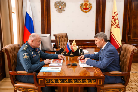 Министр МЧС России  Александр Куренков высоко оценил проводимую в Чувашии работу по снижению числа пожаров