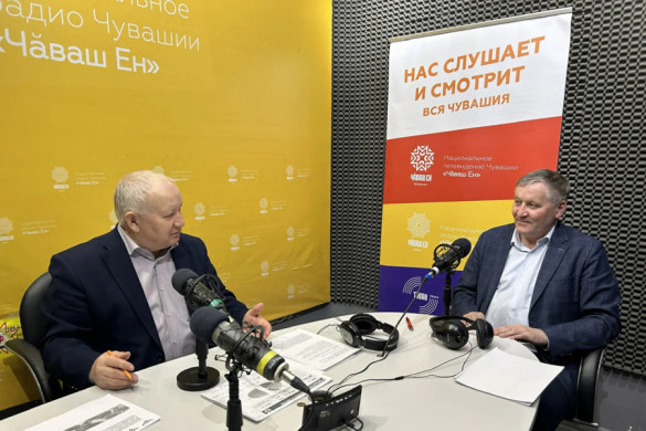 Глава Ибресинского округа Игорь Семёнов провел прямой эфир на Национальном радио «Чăваш Ен»