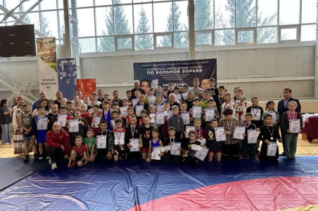 Состоялся II Открытый Климовский турнир по вольной борьбе памяти чемпиона Чувашии, подполковника Сергея Михайлова