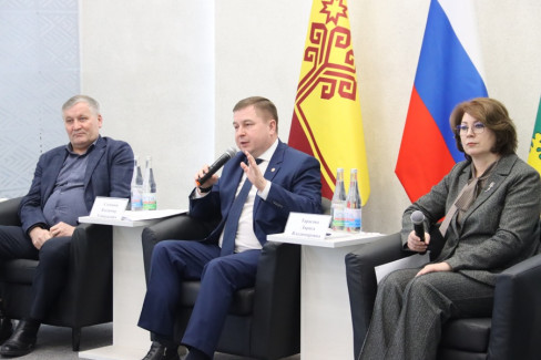 В Ибресинском округе прошло рабочее совещание с вице-премьером правительства Чувашии Владимиром Степановым