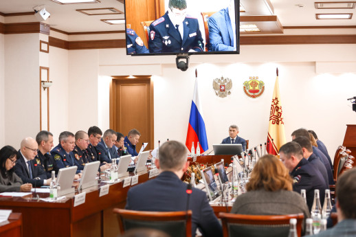 Глава Чувашской Республики Олег Николаев: профилактике  кибермошенничества - особое внимание