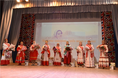 В Центре развития культуры прошло благотворительное мероприятие в рамках акции «Своих не бросаем». Районный конкурс «Сельская женщина – тебе слава и честь!», посвященный  Международному дню сельских женщин. 